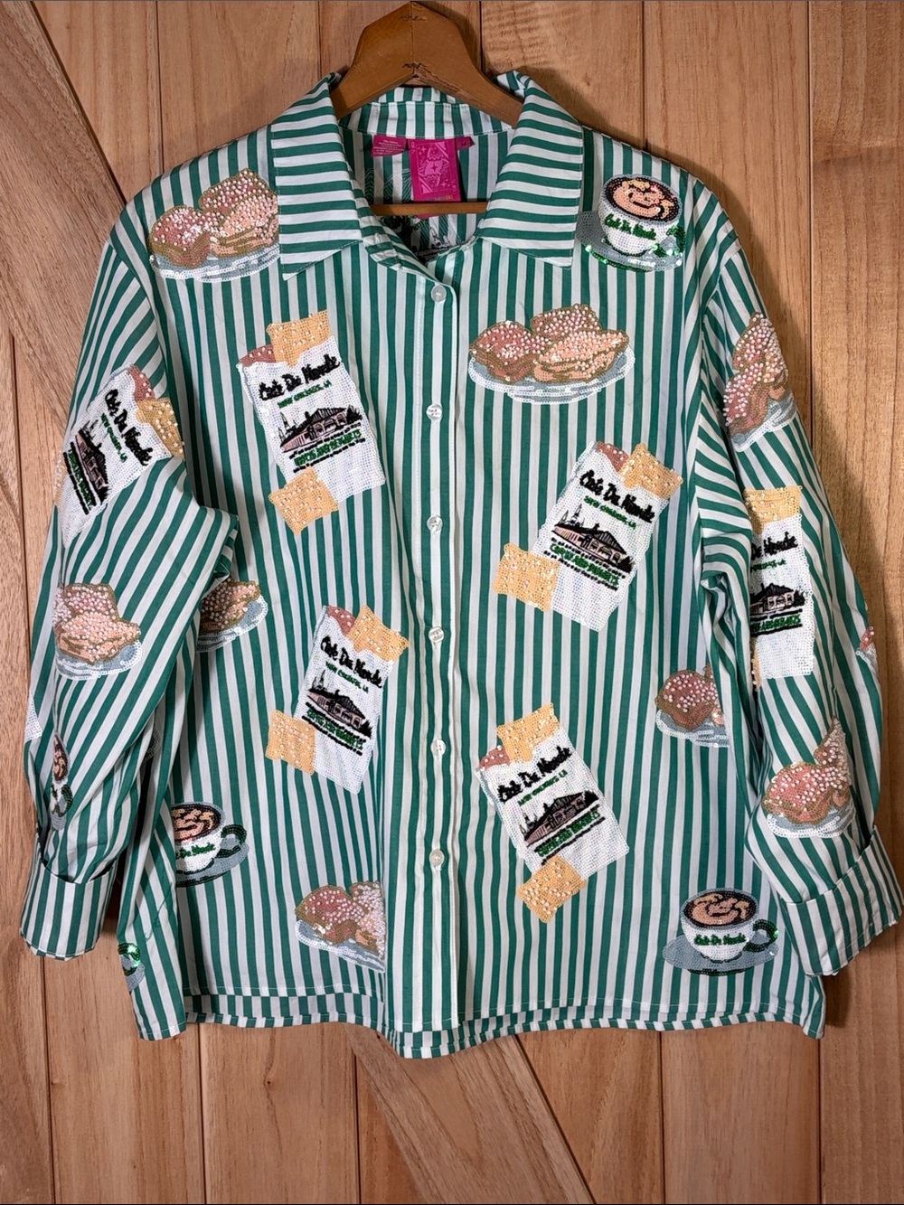 Queen of Sparkles Cafe du Monde Green Striped Sequin Button Up Shirt M